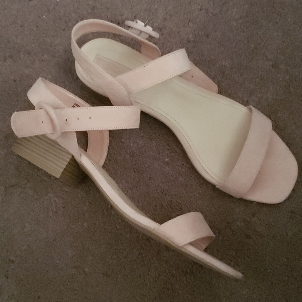 Light Pink Low Heeled Sandal